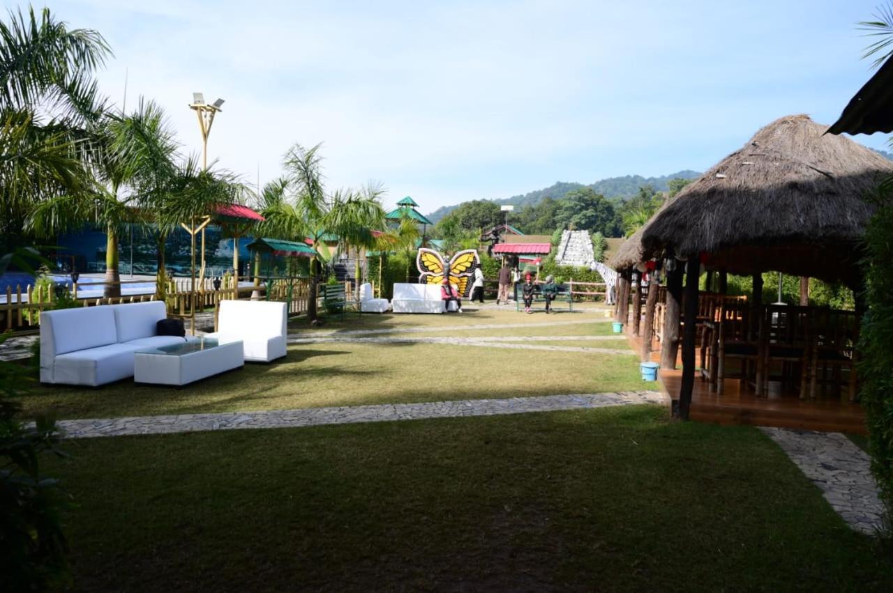 Jungle Resort Haldwāni Exterior foto